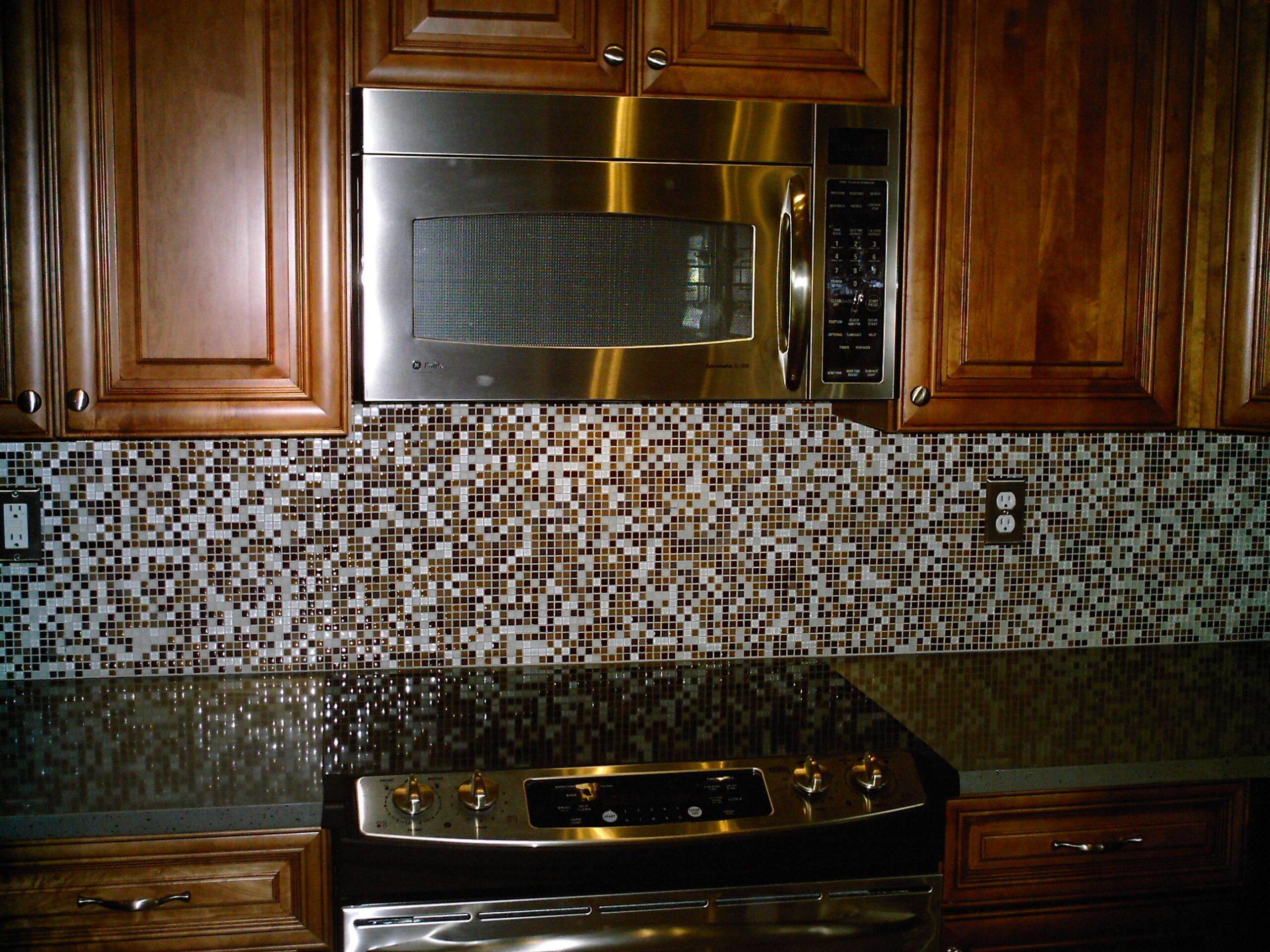 Kitchen Backsplash Glass Mosaic Tiles